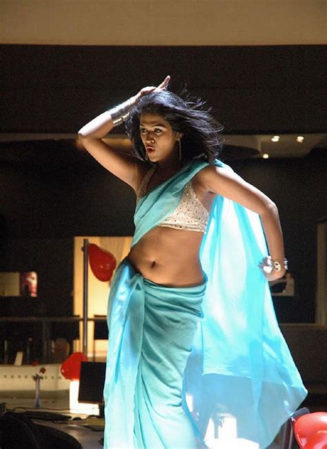 HOT AND SPICY IMAGES Shraddha Das Unseen Spicy And Hot Saree Stills