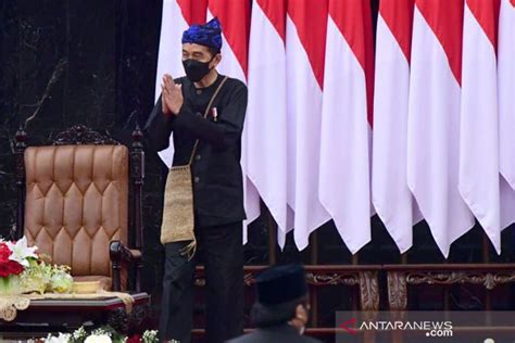 Pengamat Pilih Baju Adat Terbaik Presiden Jokowi Di Sidang Tahunan Mpr