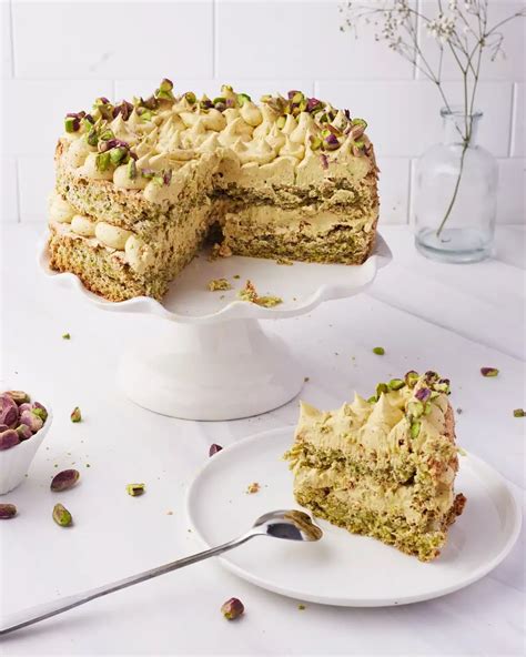 This Pistachio Dacquoise Cake Is Every Pistachio Lovers Dream Dessert