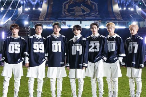 ENHYPEN 엔하이픈 Tamed Dashed 211123 KellyClarksonTV Jersey Jersey