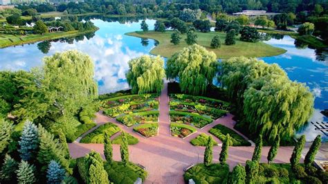 The Best Gardens To Visit In Chicago American Gardens LLC