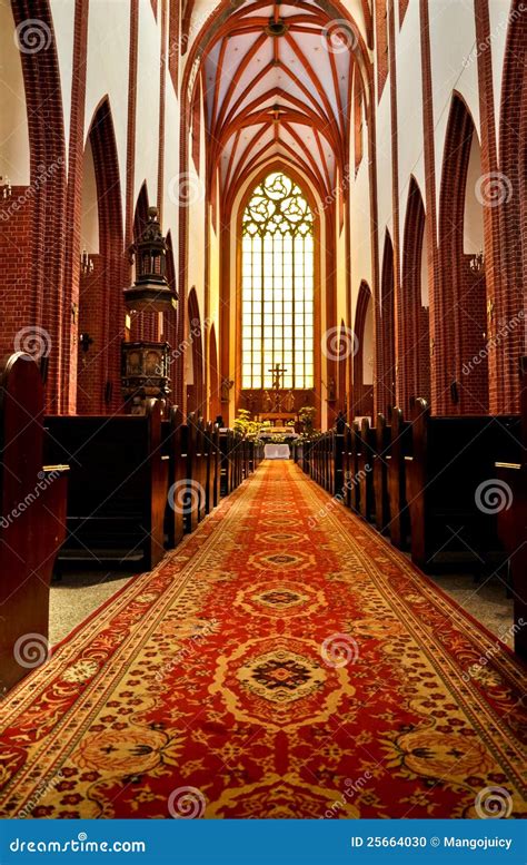 St. Mary Magdalene Gothic Church Interior Stock Photo - Image: 25664030