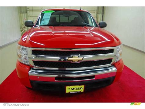 2009 Victory Red Chevrolet Silverado 1500 Lt Z71 Crew Cab 4x4 82161074 Photo 2