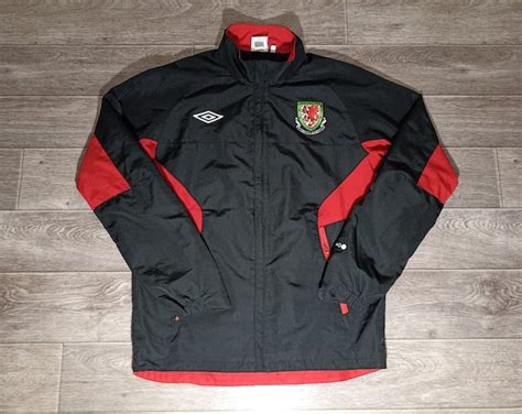 Vintage Wales National Football Team Cymru Dragons Welsh World Cup