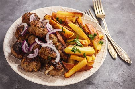 Meatball And Fries Casserole Recipes