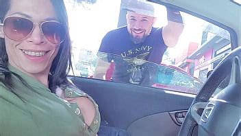 Mira Lo Que Esta Perra Le Hizo Al Pasajero De Uber XVIDEOS