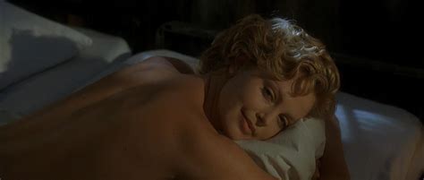 Charlize Theron Nude The Cider House Rules 1999