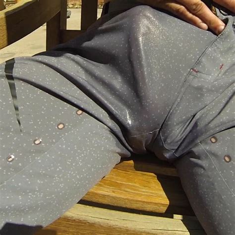 Pissing Running Shorts And A Massive Cumshot Gay Porn 19 XHamster