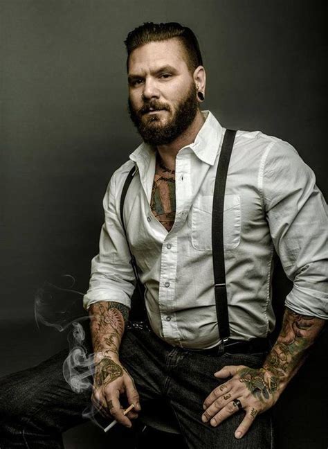 Travis Cadeau, a tattooed, burly mancrush. | Burly men, Mens street style, Chic business casual