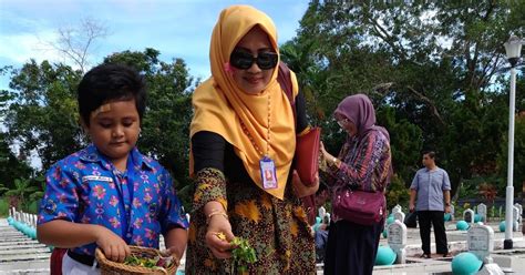 Menyambut Ramadhan Slb Tunas Bangsa Ziarah Bersama Slb Tunas Bangsa