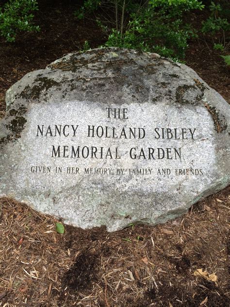 Sibley Memorial Garden Rock – Martin Monuments