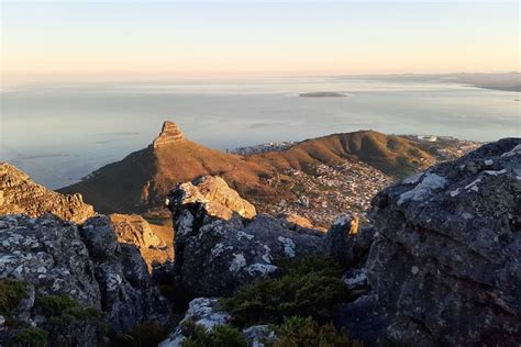 Hike Table Mountain Sunrise Via Platteklip Gorge Morning Tour