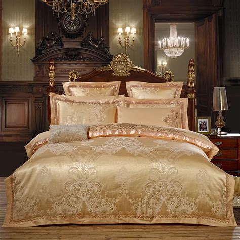 2018 European Baroque Golden Bedding Set Silk Cotton Blend Bedlinens