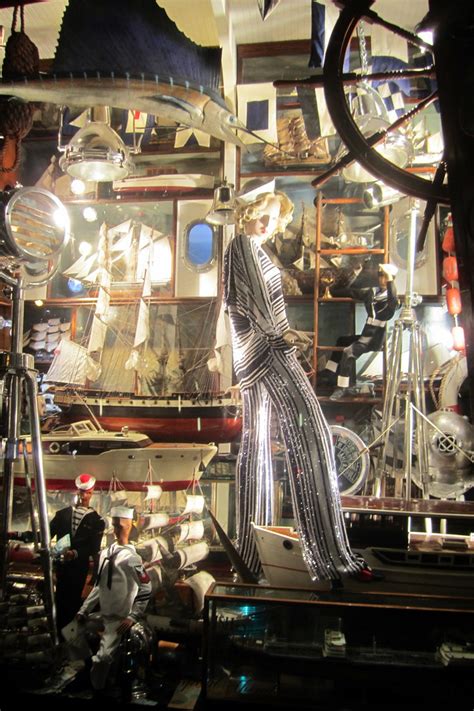 Nyc Bergdorf Goodman S Holiday Windows Wish You We Flickr