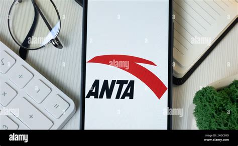 Anta sports logo hi-res stock photography and images - Alamy