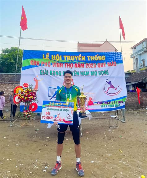 B I Hot Boy B Ng Chuy N Qu N Tr Ng Ngh A B I V N C Ng C N Qu T C C Gi I H I L Ng