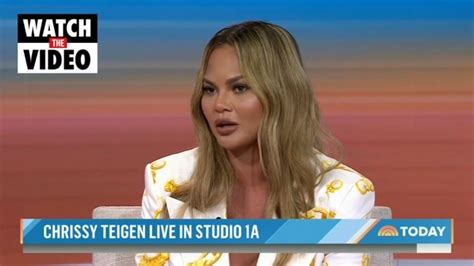 Chrissy Teigen Poses Nude In Mirror Selfie Photo