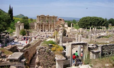 Efes Antik Kenti Tarihi Yap Lar Ve Gezi Rehberi Akdenizin En