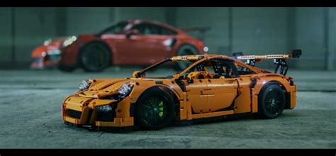 LEGO Porsche 911 GT3 RS-1 - crankandpiston.com