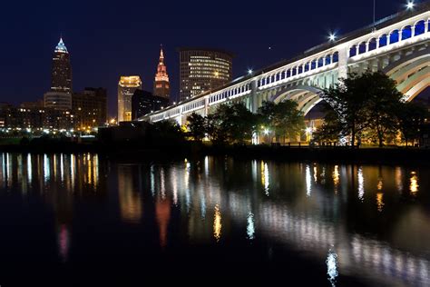 Downtown Cleveland at Night: ryanlash: Galleries: Digital Photography Review