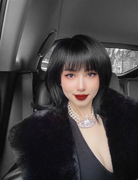 Nhan sắc và cuộc sống của loạt hot girl đời đầu giờ ra sao