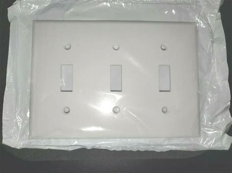 Leviton White Plastic 3 Gang Light Switch Cover Plate 88011 Ebay