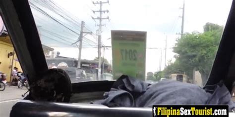 Filipina Teen Is Willing To Fuck With This Sexy Tourist Guy She Met Before Tnaflix