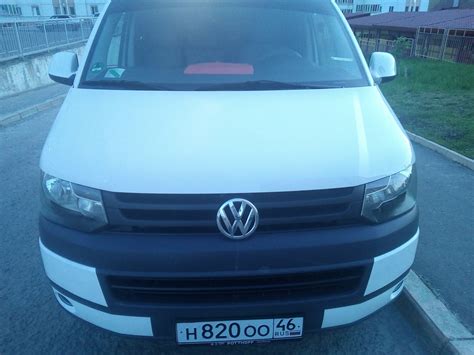 Забрал из покраски — Volkswagen Transporter T5 2 л 2010 года