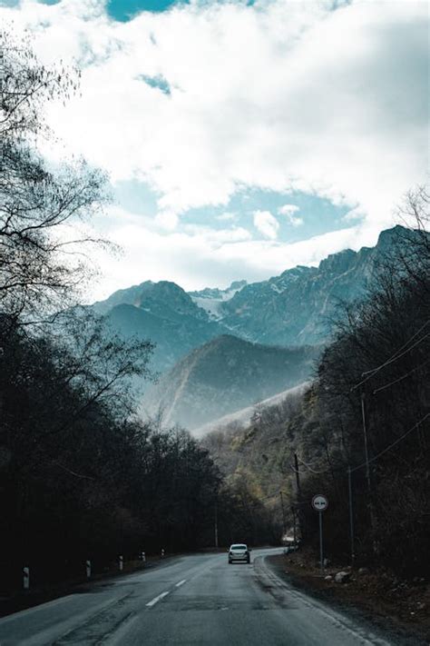 90000 Best Mountain Road Photos · 100 Free Download · Pexels Stock