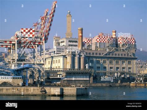 port, genoa, italy Stock Photo - Alamy