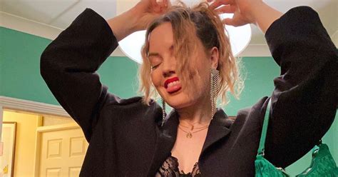 The Best Plus Size Lingerie Brands For Bigger Busts Who What Wear