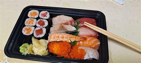 Sushi combo ($37) from Tsukushinbo. Good, but a little underwhelming