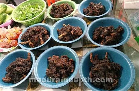 Bebek Bumbu Hitam Kuliner Di Bangkalan Ini Cocok Buat Menu Sahur