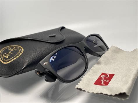 Ray Ban レイバン 偏光サングラス New Wayfarer ニューウェイファーラー Rb2132 F Col 601 S 78