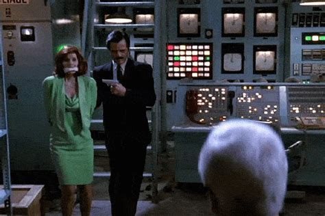 裸の銃を持つ男 PART2 1 2The Naked Gun 2 1 2 The Smell of Fear