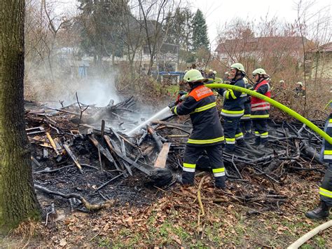 B Vegetationsbrand Wald