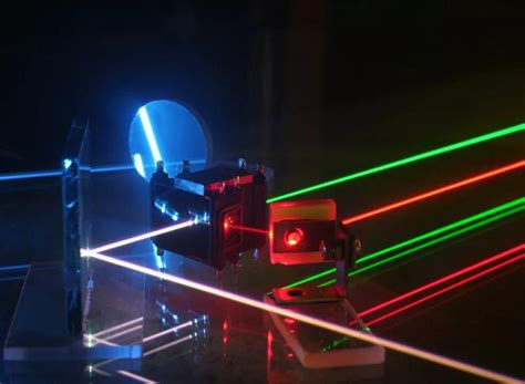 Leistung Und Energie Von Ultraschnellen Lasern Werden St Ndig