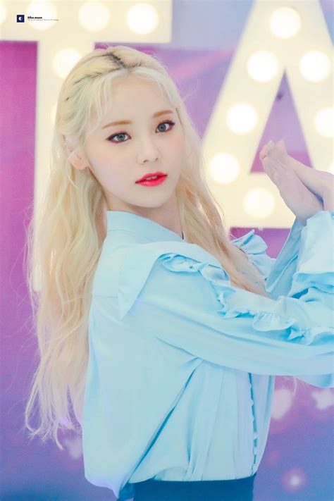 Jinsoul Loona 190226