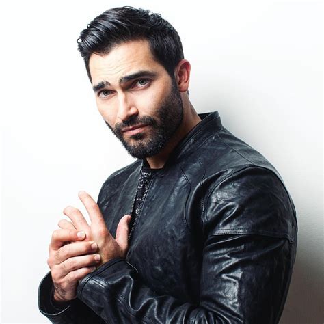 Tyler Hoechlin Photo 88 Of 60 Pics Wallpaper Photo 923020 Theplace2