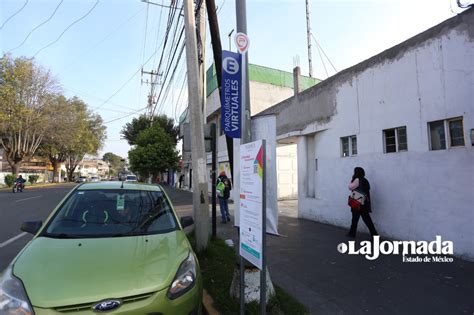 Regidor de Toluca descontento por la mala planeación de parquímetros