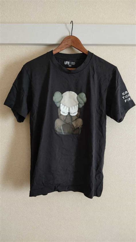 【やや傷や汚れあり】ユニクロ Uniqlo カウズ Kaws コラボ Tシャツ Ut Kaws Tokyo First Mの落札情報詳細