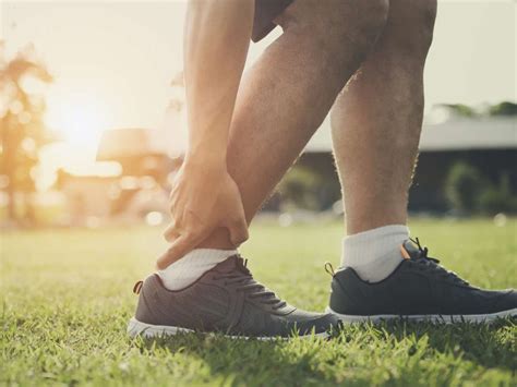 Swollen Ankles 11 Causes And How To Treat Them