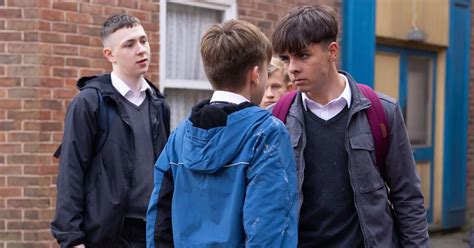 Itv Coronation Street Hit With Over 100 Ofcom Complaints As Fans Slam