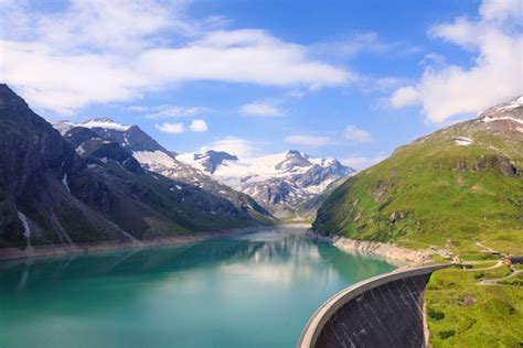 「Mooserboden」の写真素材 | 799件の無料イラスト画像 | Adobe Stock