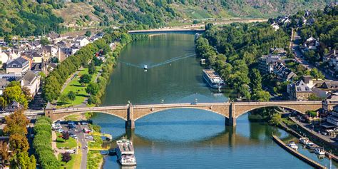 Rad Und Schiffsreise Entlang Rhein Und Mosel