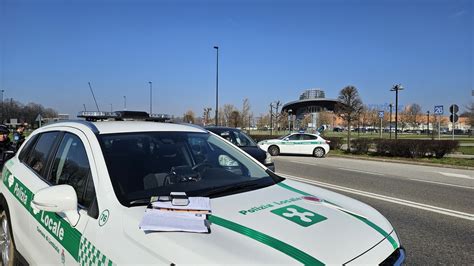 Seveso 47enne Beccato Alla Guida Senza Patente Il Cittadino Di Monza