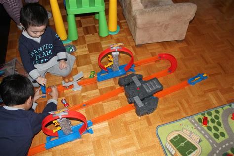 Hot Wheels Track Builder Total Turbo Takeover Track Set