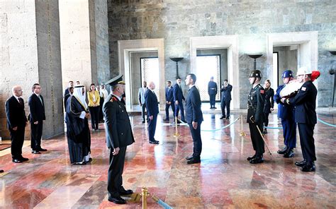 Kuna Kuwait Amir Visits Ataturk Mausoleum