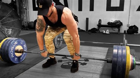 How To Barbell Deadlift Like A Champion - SuperHuman Fitness