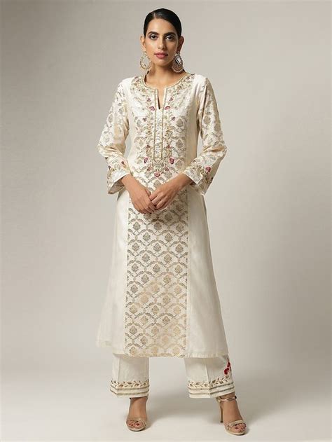 Buy Off White Embroidered Chanderi Silk Kurta Anan Art The Loom